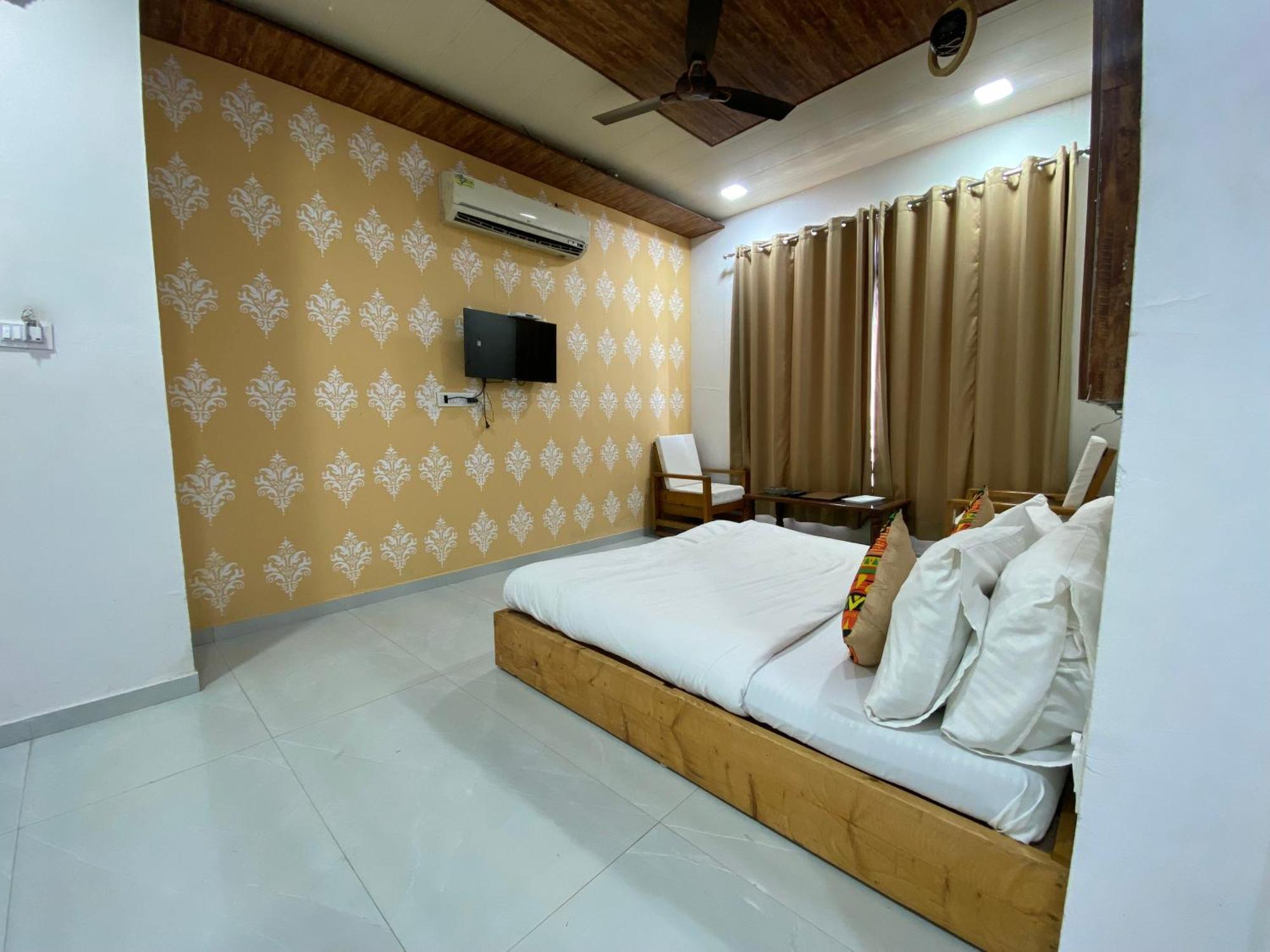 Rudraksha Inn Mount Abu Εξωτερικό φωτογραφία